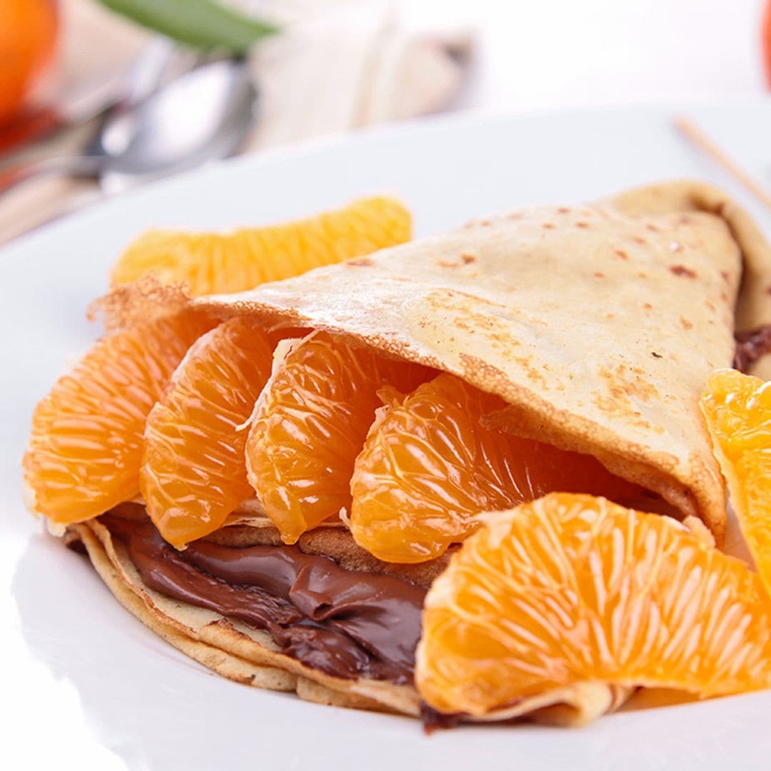 Crepes con crema de cacao casera y mandarina