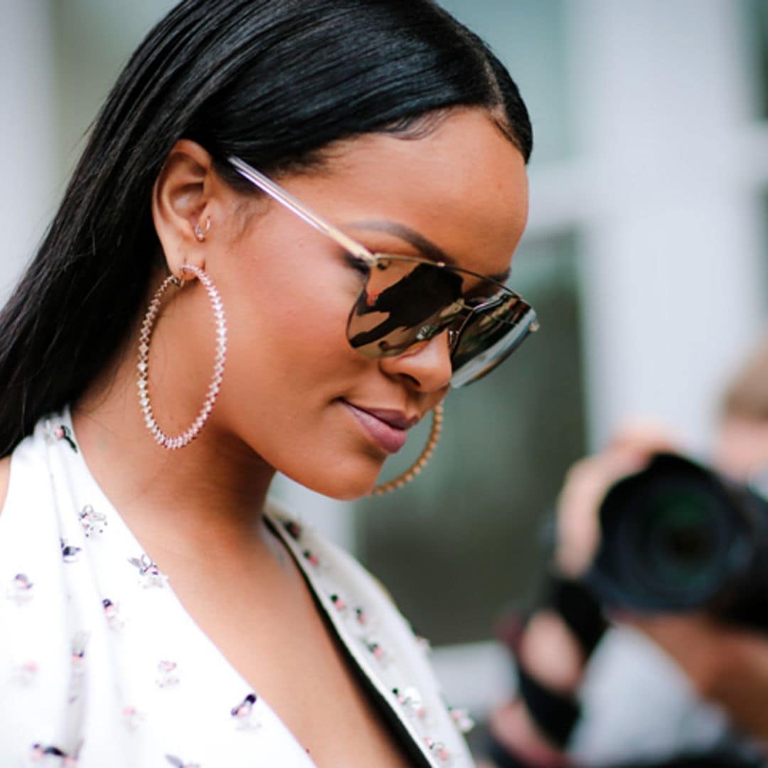 Los aros son el único complemento que necesitas a cualquier edad, palabra de Rihanna