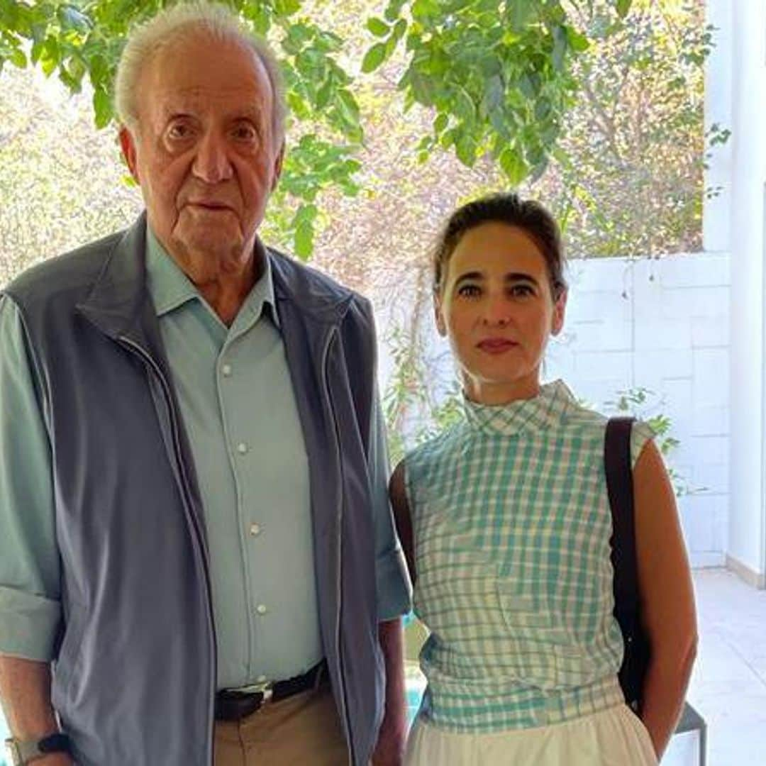 Las nuevas revelaciones de Laurence Debray, entrevista exclusiva con la biógrafa del Rey Juan Carlos: ‘Tiene muchas ganas de volver, pero no hay nada planificado aún’