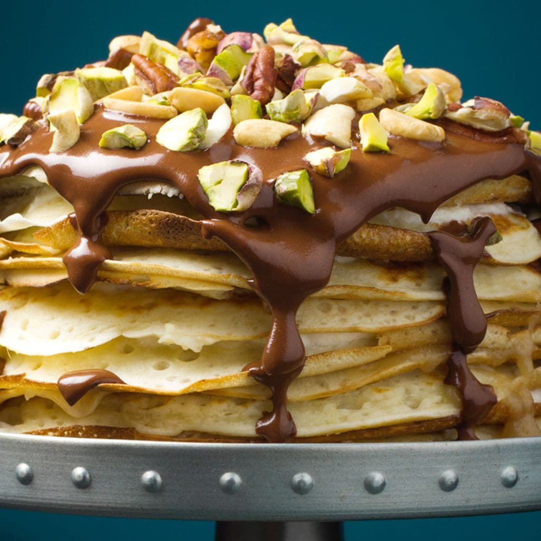 Tarta de crepes con chocolate y pistacho