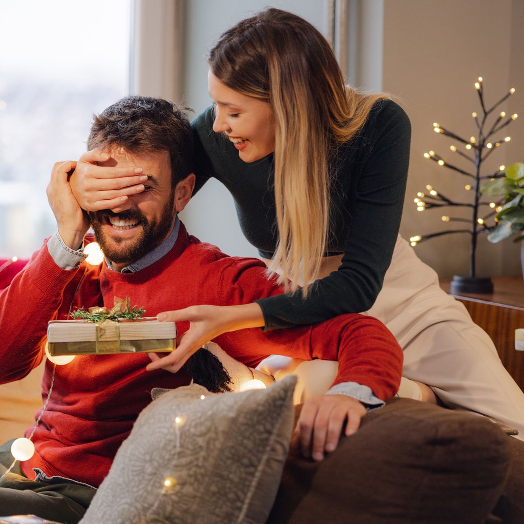 11 regalos originales para hombres por menos de 40€ con los que triunfar esta Navidad 2024