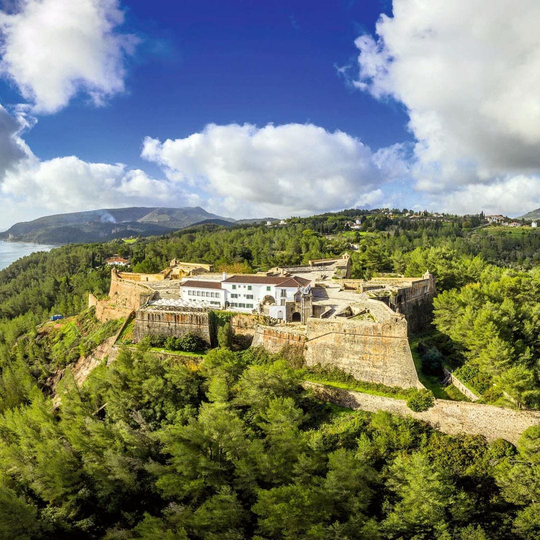 Setubal (Portugal): Fortalezas, baños y paseos en barco