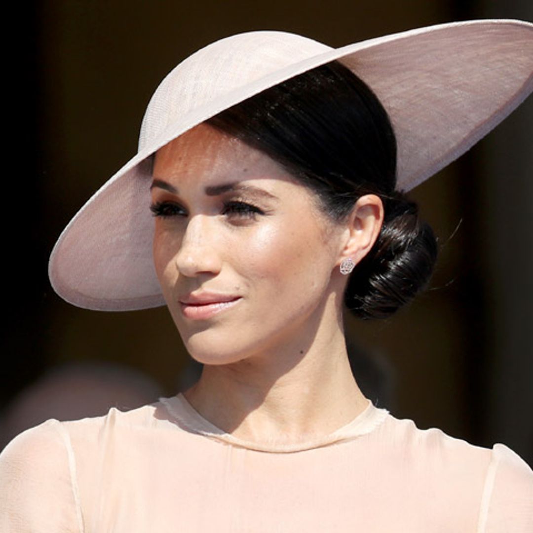 Así imaginamos el look de Meghan en el bautizo de su hijo