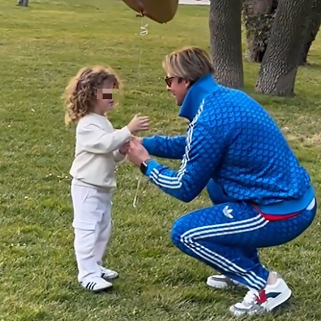 La doble celebración familiar de Guti y Romina con sus pequeños Enzo y Romeo