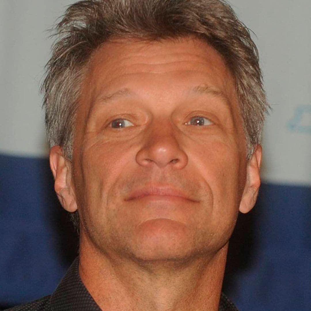 Bon Jovi se refiere a Harry como 'el artista antes conocido como Prince'