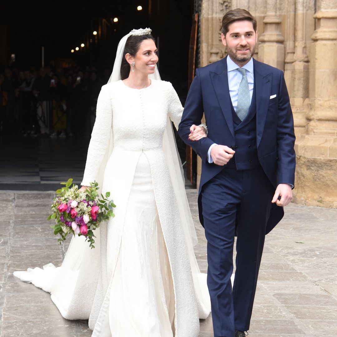 Los detalles del vestido de novia de Magdalena González-Serna: bordados en nácar, tiara familiar y velo de tul