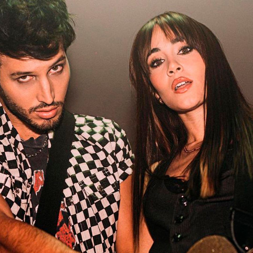 La divertida broma de Sebastián Yatra a Aitana en su noche más especial, ¡derrochando amor y complicidad!