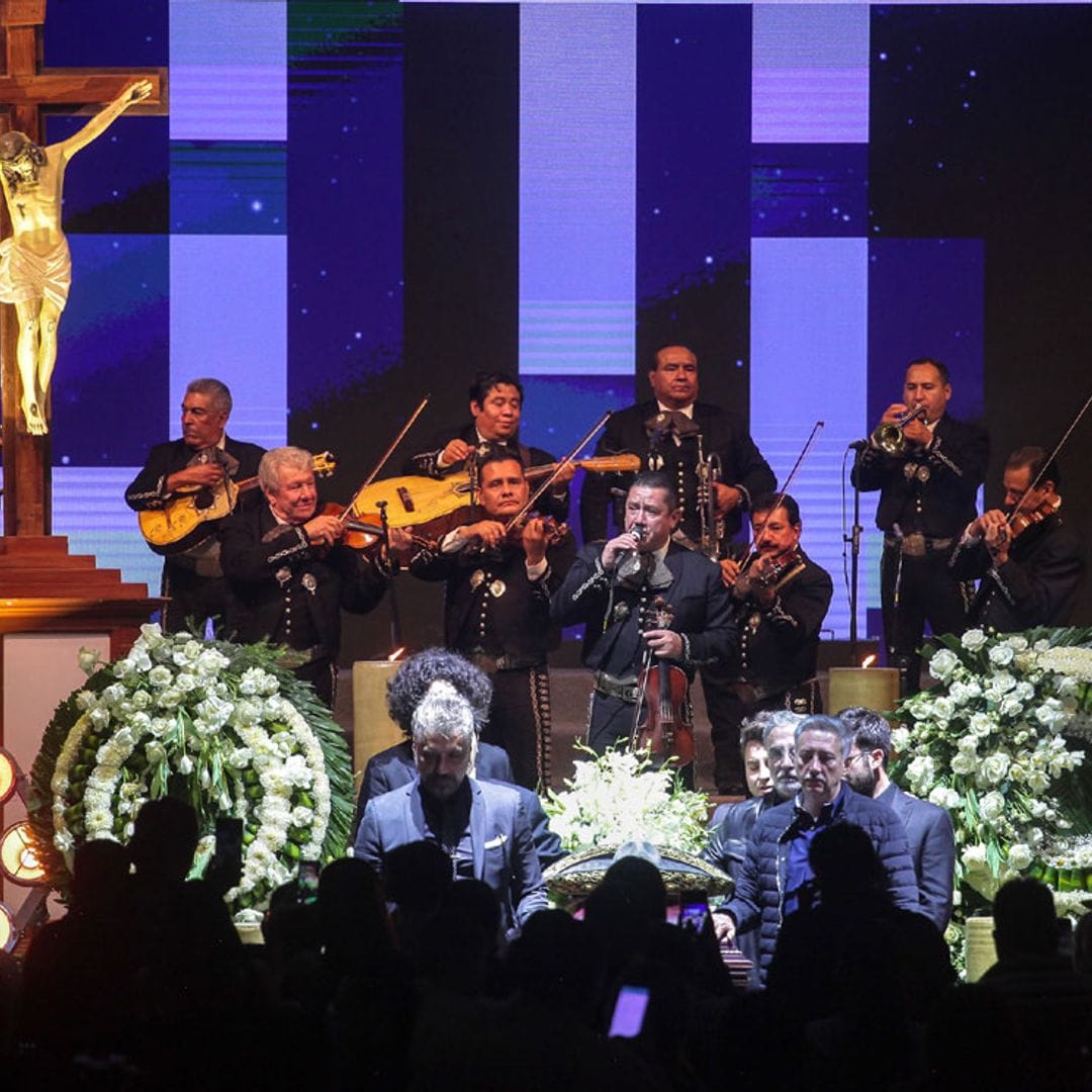 La canción con la que Alejandro Fernández ha dado el último y emocionado adiós a su padre