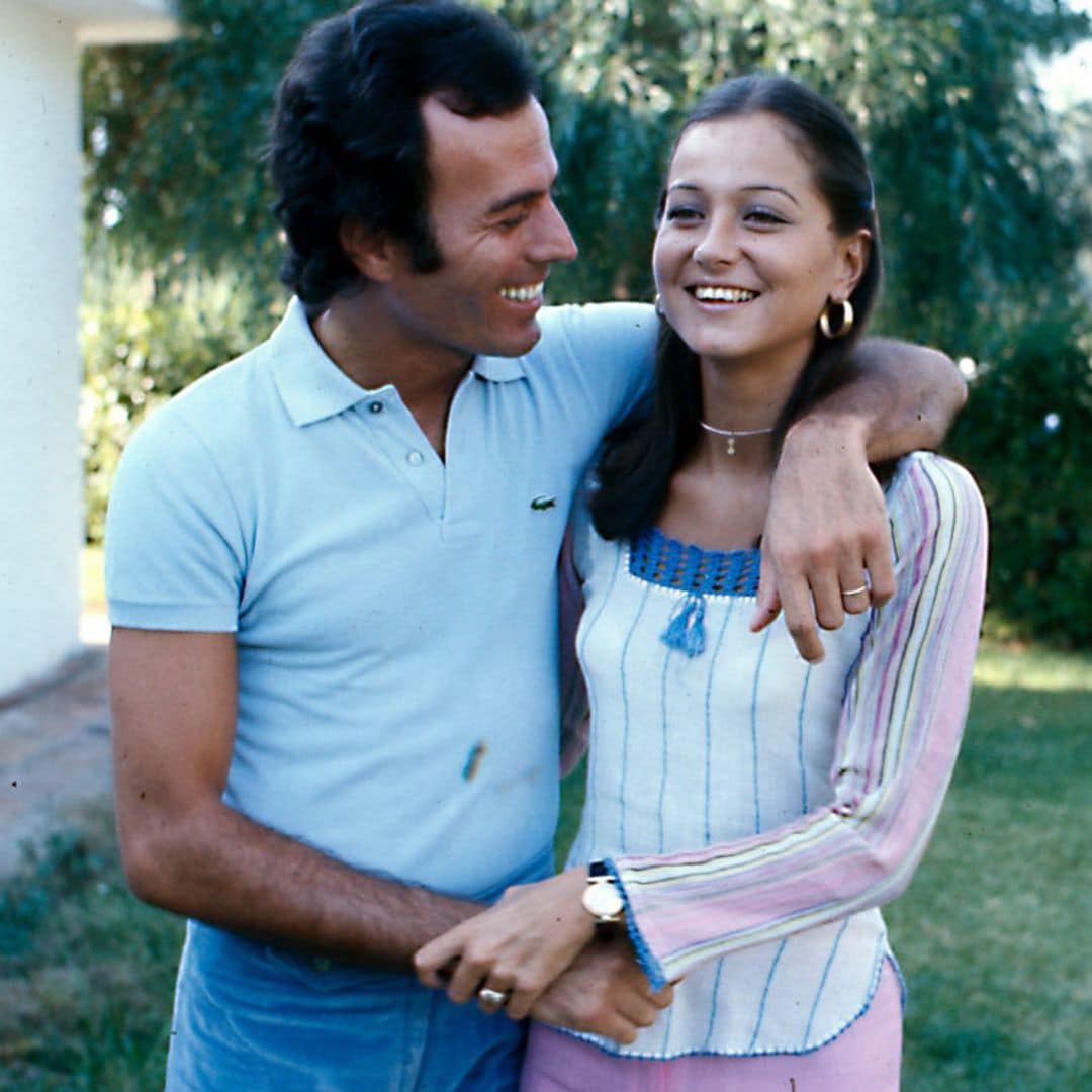 Isabel Preysler recuerda con humor la 'encerrona' gracias a la que conoció a Julio Iglesias