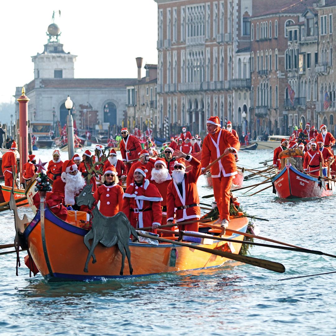 De Mónaco a Madrid, pasando por Gales hasta Venecia... todos los lugares en los que triunfa el disfraz de Santa Claus