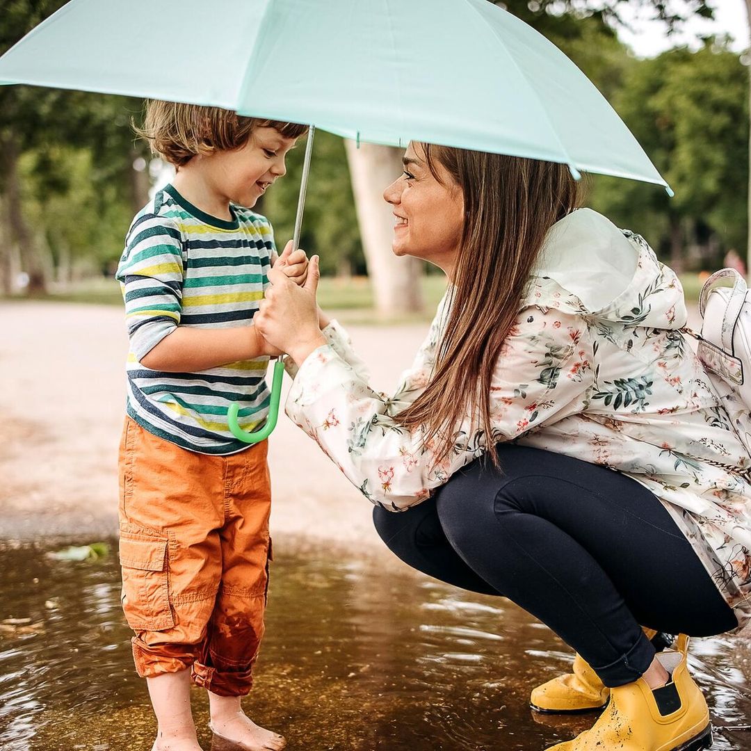 ¿Sabías que andar descalzo hace a tu hijo más inteligente?