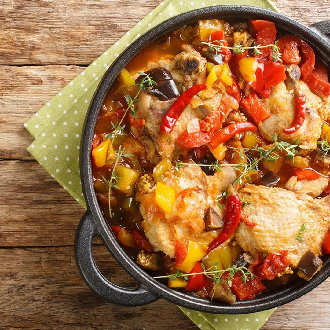 Pollo guisado con verduras