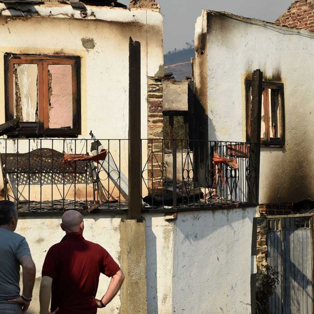 Casas devastadas por las llamas, la tragedia detrás de la ola de incendios sin precedentes en España