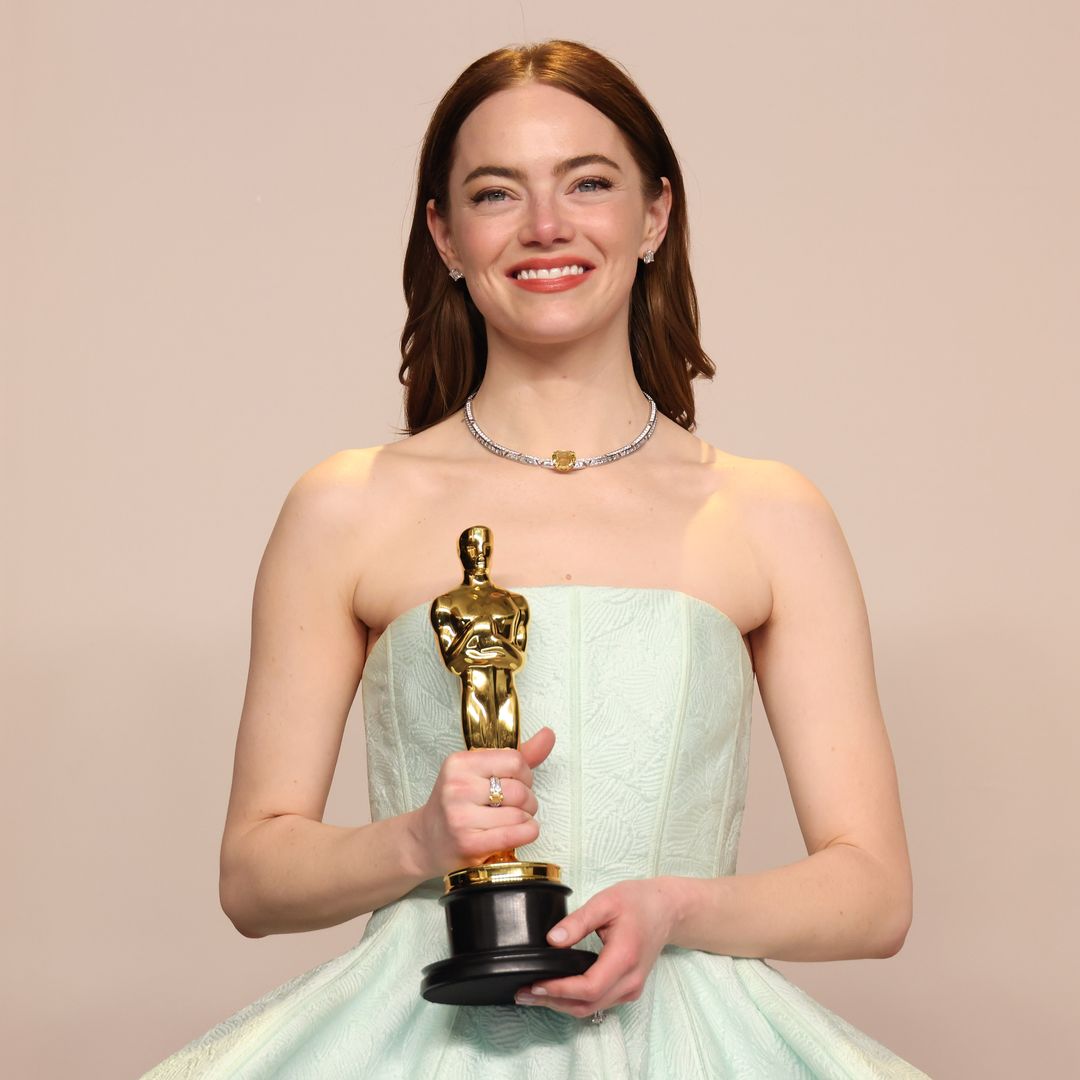 El estilo de Emma Stone, la actriz de los dos premios Oscar que cumple 36 años