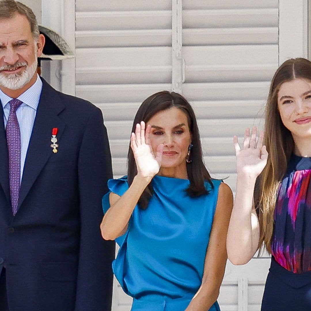 La reina Letizia recicla un vibrante conjunto español con pendientes XL para un día histórico en España