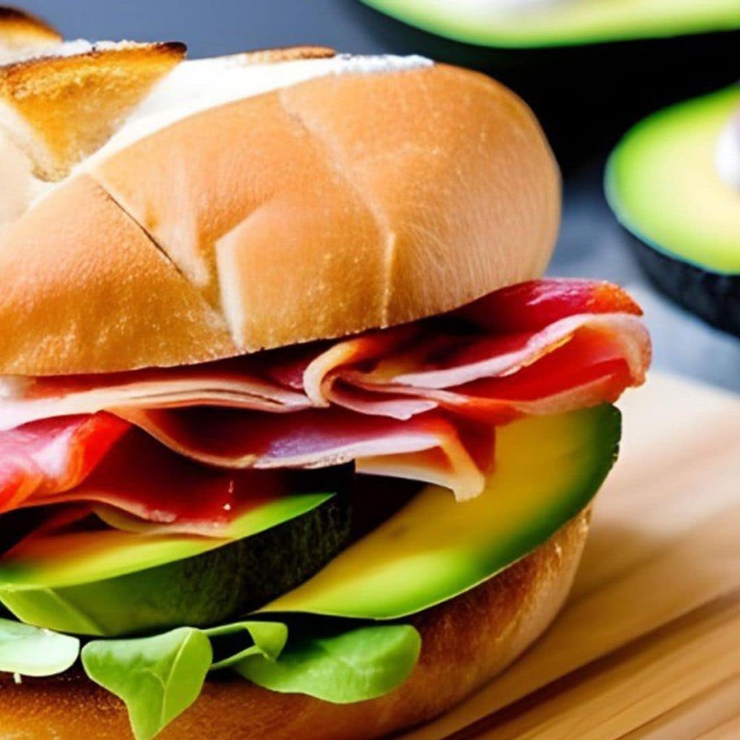 En tosta, en bocata o en bagel: sea como sea… ¡disfruta del tándem jamón&aguacate!