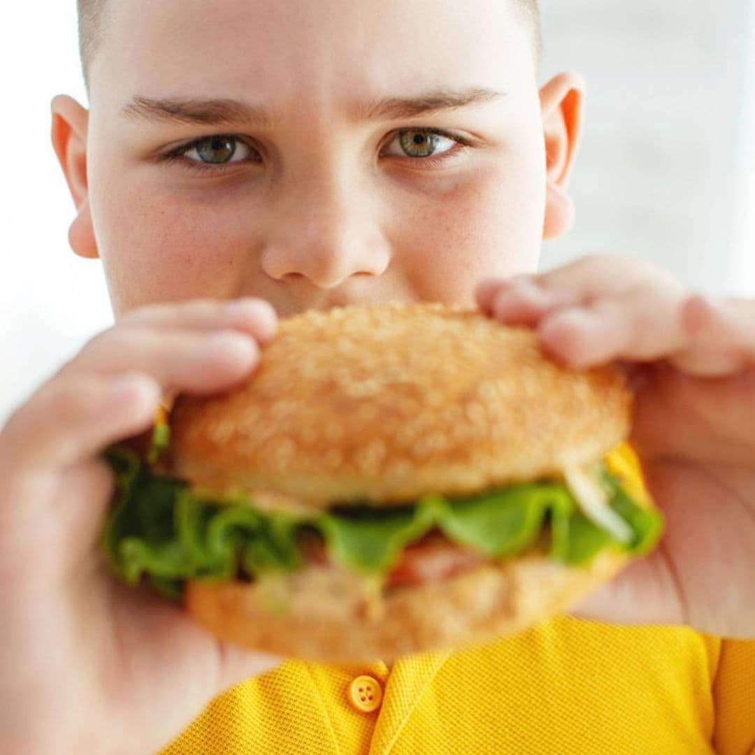 Si tu hijo tiene sobrepeso, ojo con las dietas para adelgazar