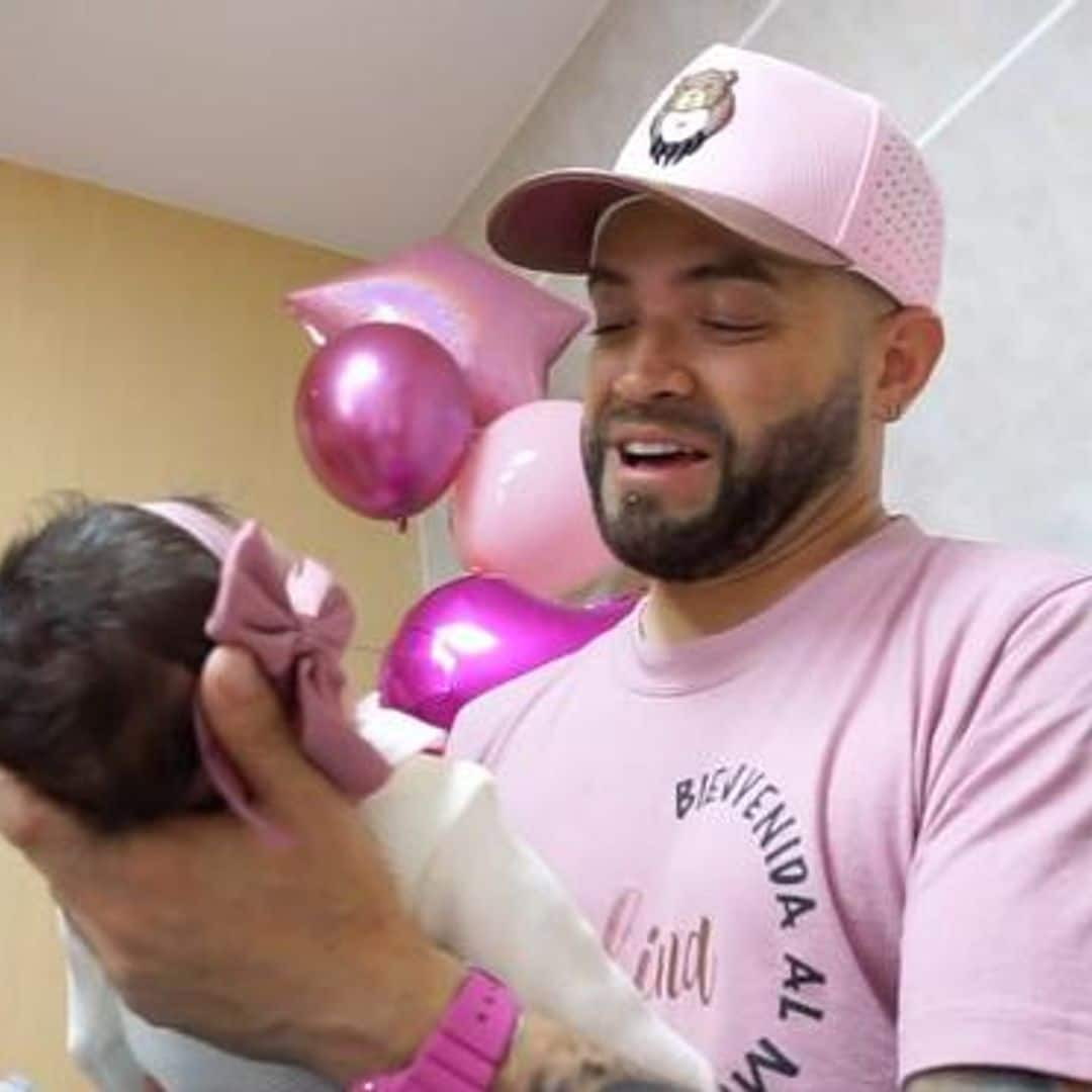 Nacho Mendoza, el papá más tierno, encantado con su hija Melina