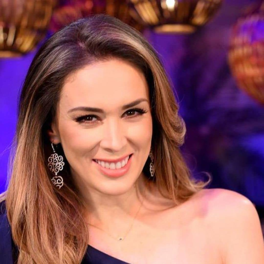 Jacky Bracamontes presume los resultados de su cirugía plástica, ¡tienes que verlo!