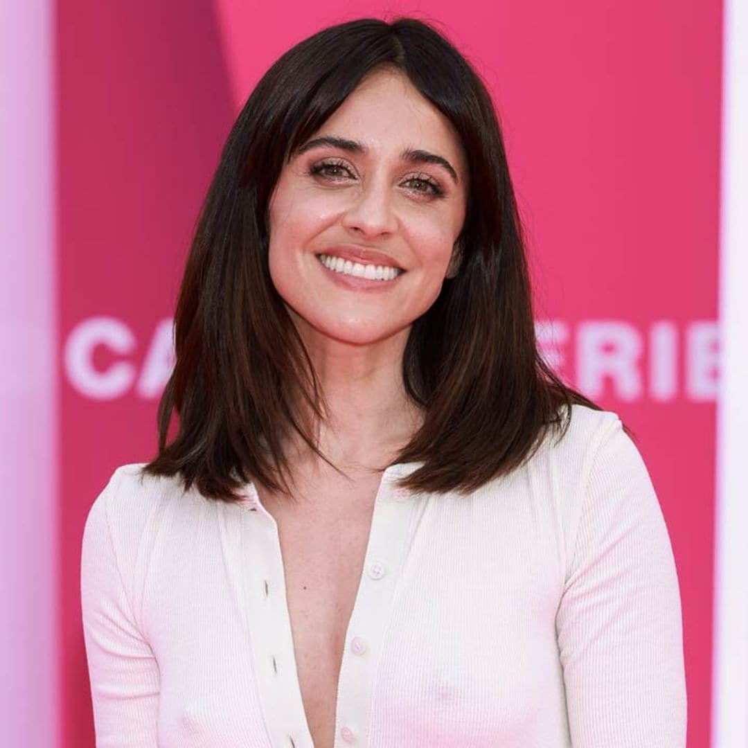 Macarena García triunfa en Cannes con el vestido de punto que ficharán las que adoran el minimalismo