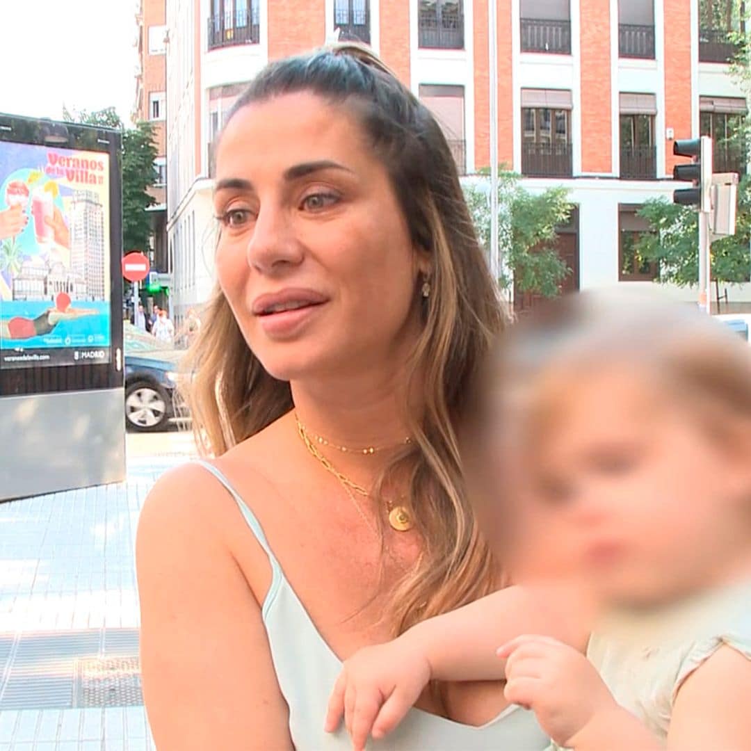 Elena Tablada, orgullosa de sus dos hijas, desvela cómo es la relación entre ellas y sus planes de verano