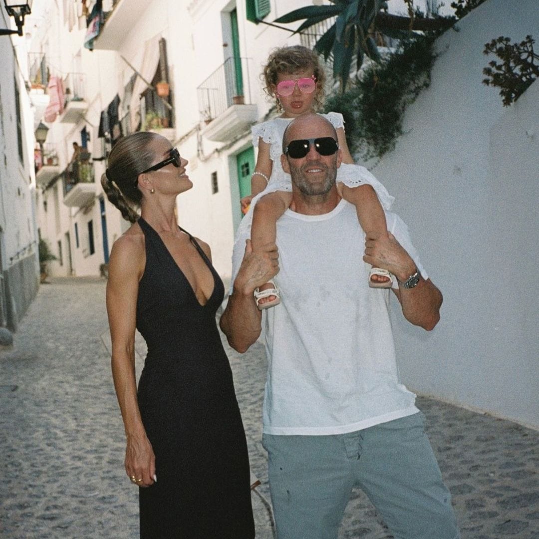 Jason Statham y Rosie Huntington-Whiteley, las vacaciones de una 'familia modelo' en Ibiza