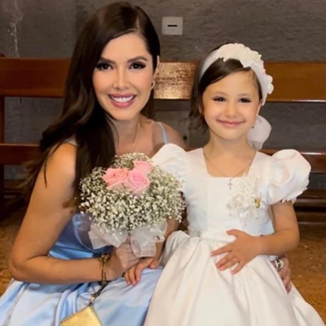 marlene favela y su hija bella seely