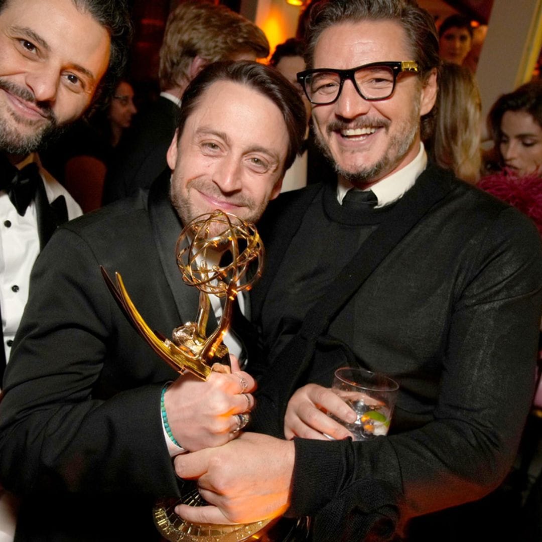 Pedro Pascal responde a la broma que Kieran Culkin empezó en los Globos de Oro: 'Me dio una paliza'