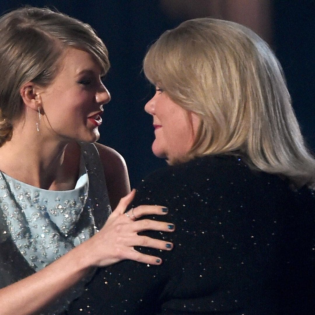 Taylor Swift abre su corazón y confiesa que su mamá tiene un tumor cerebral