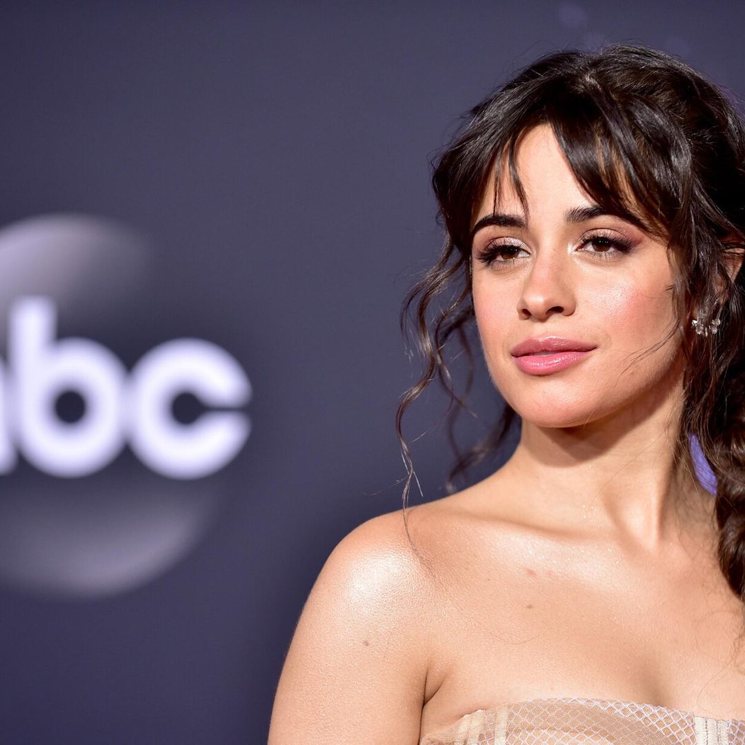 Camila Cabello confiesa que 'robó' algo del palacio de Kensingston