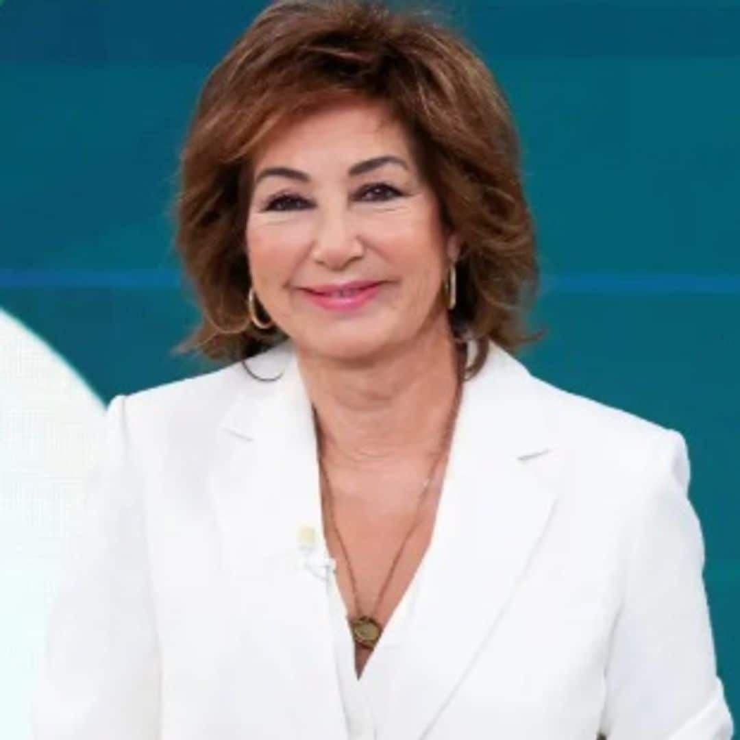 Ana Rosa regresa a las mañanas de Telecinco nerviosa, feliz y vestida de blanco, su color fetiche