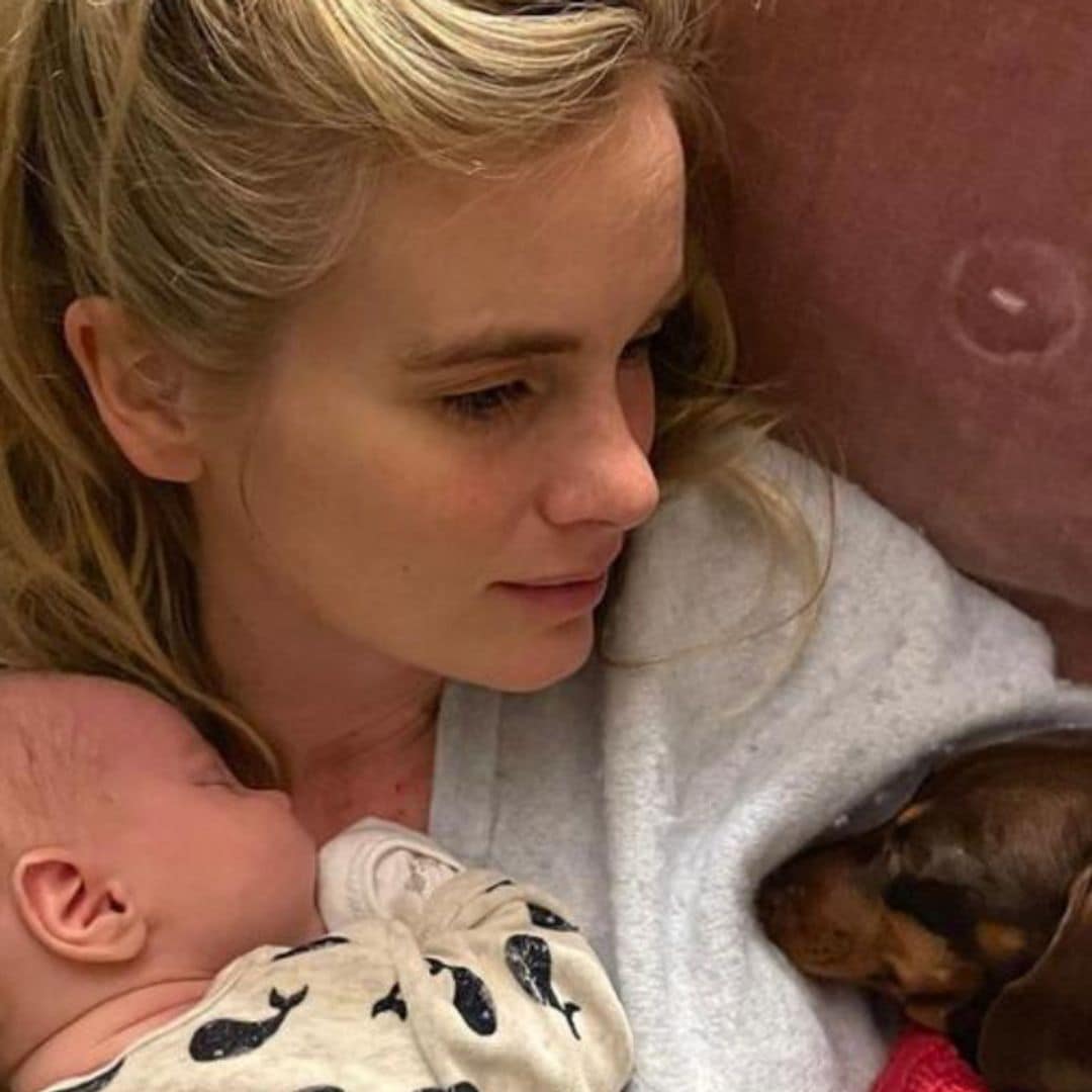 Cressida Bonas, ex del príncipe Harry, presenta emocionada a su primer hijo