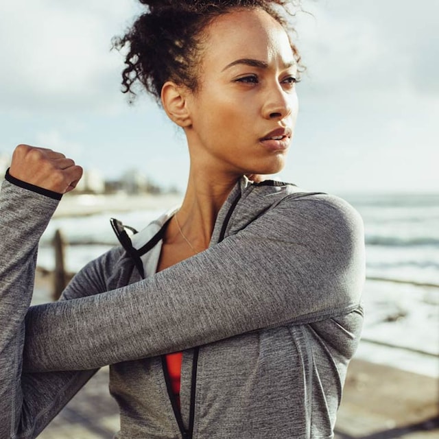 mujer entrenando