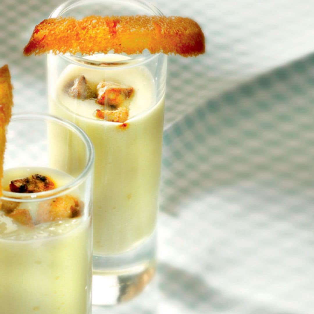 Chupitos de crema de puerro con setas de verano