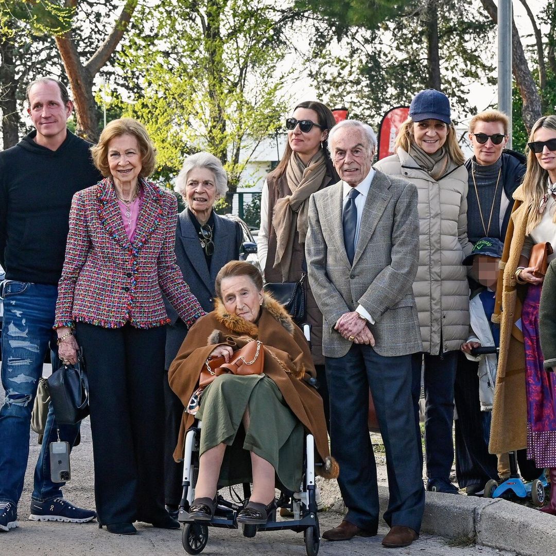 El posado de los Borbón y Gómez-Acebo en el 85 cumpleaños de la Infanta Margarita