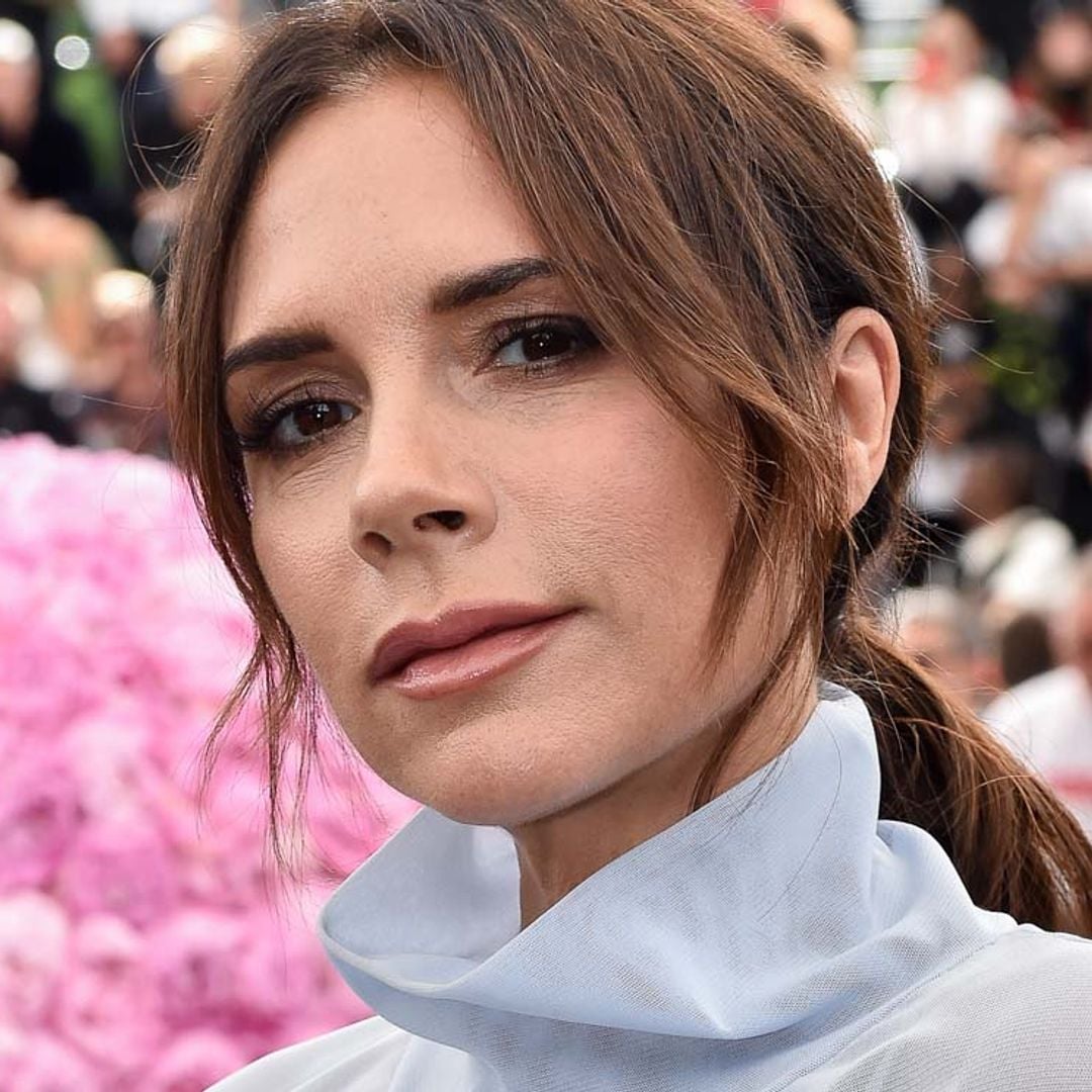 Victoria Beckham llevaba 13 años sin lucir esta tendencia de maquillaje