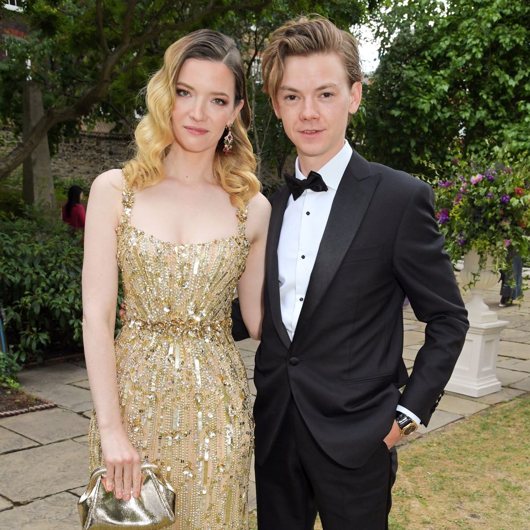 El actor Thomas Brodie-Sangster ('Love Actually') se casa con la exmujer de Elon Musk, ¿acudió el magnate a la boda?