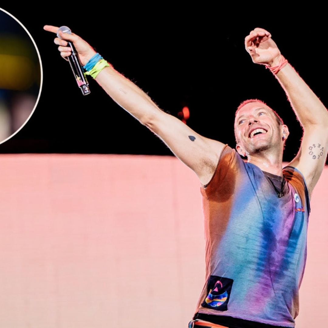 El momentazo de Chris Martin cuando se dirige a Dakota Johnson en pleno concierto