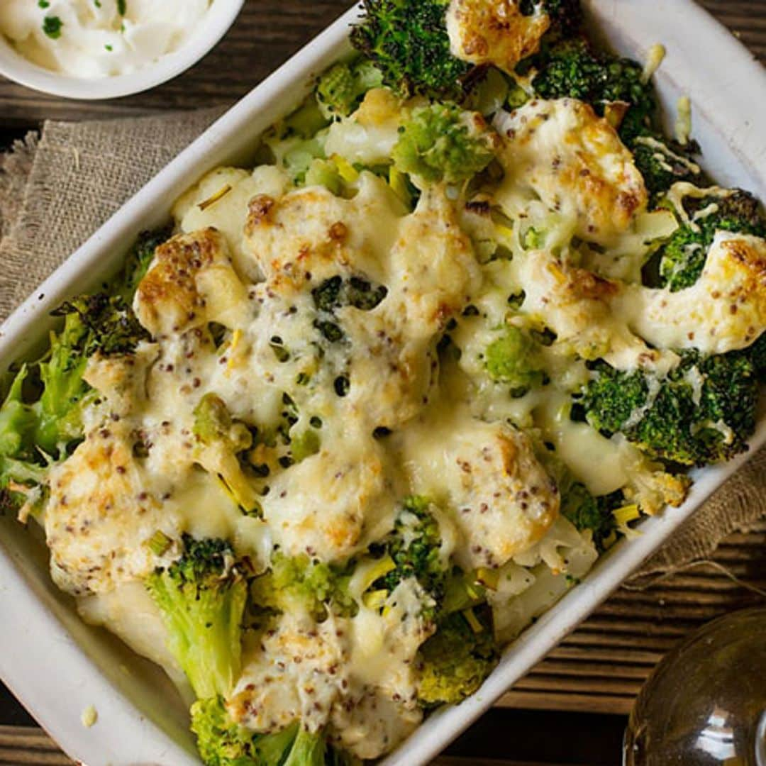 Coliflor, brócoli y romanescu gratinados