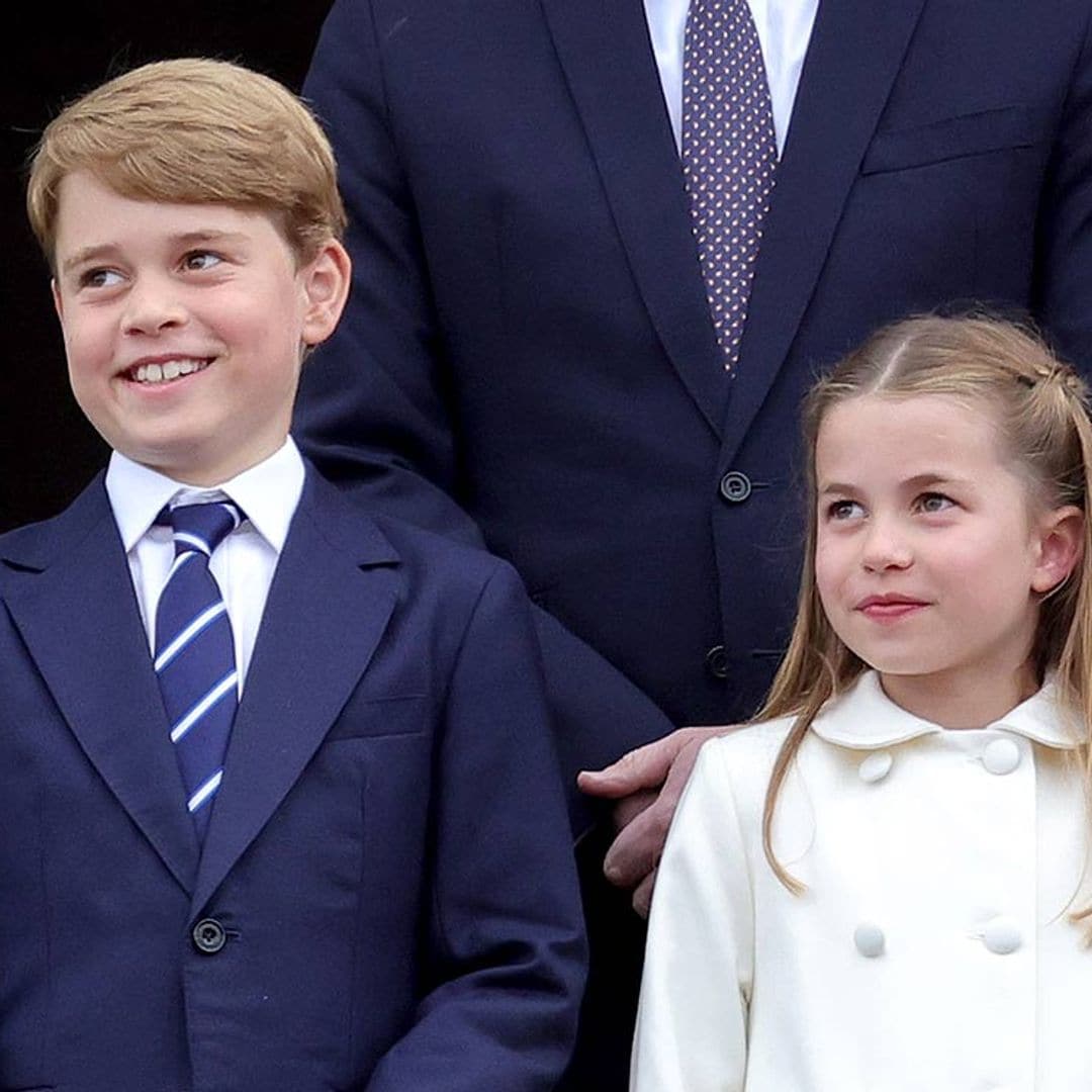 El divertido comentario del príncipe George a su hermana Charlotte en el balcón de palacio