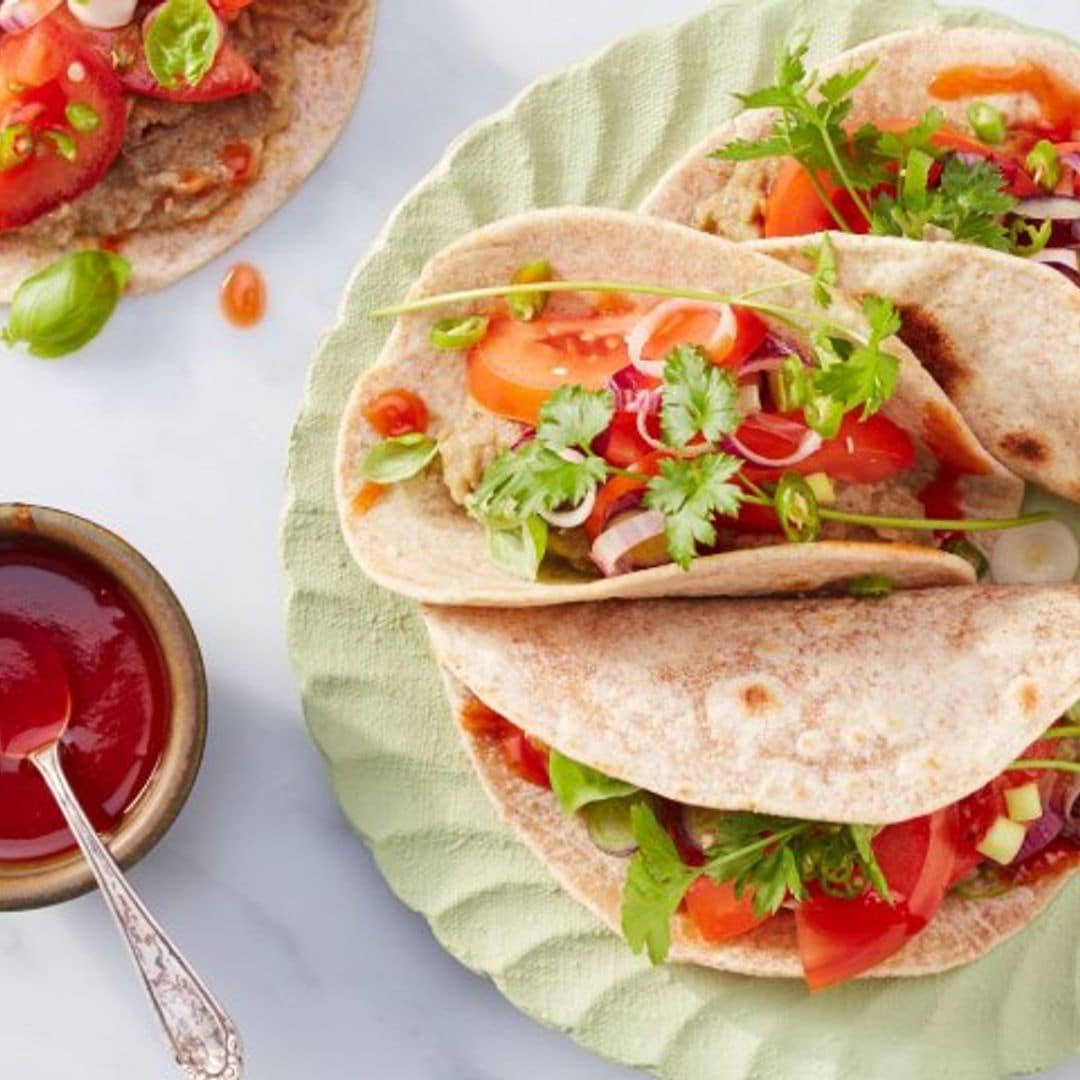 Tacos con 'mutabal' y pico de gallo