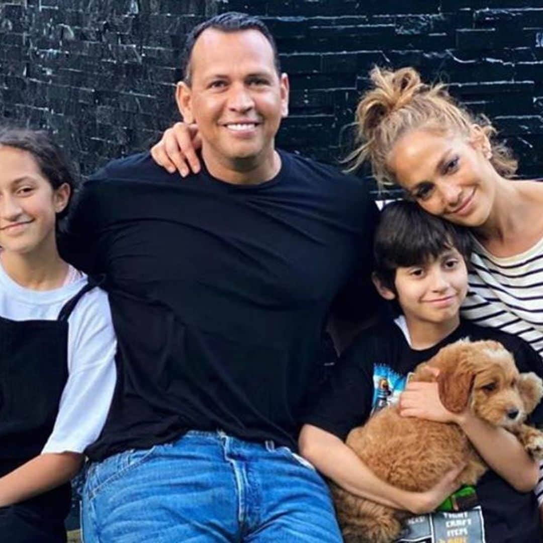 Jennifer Lopez sorprende a su hijo Max con un nuevo integrante en la familia