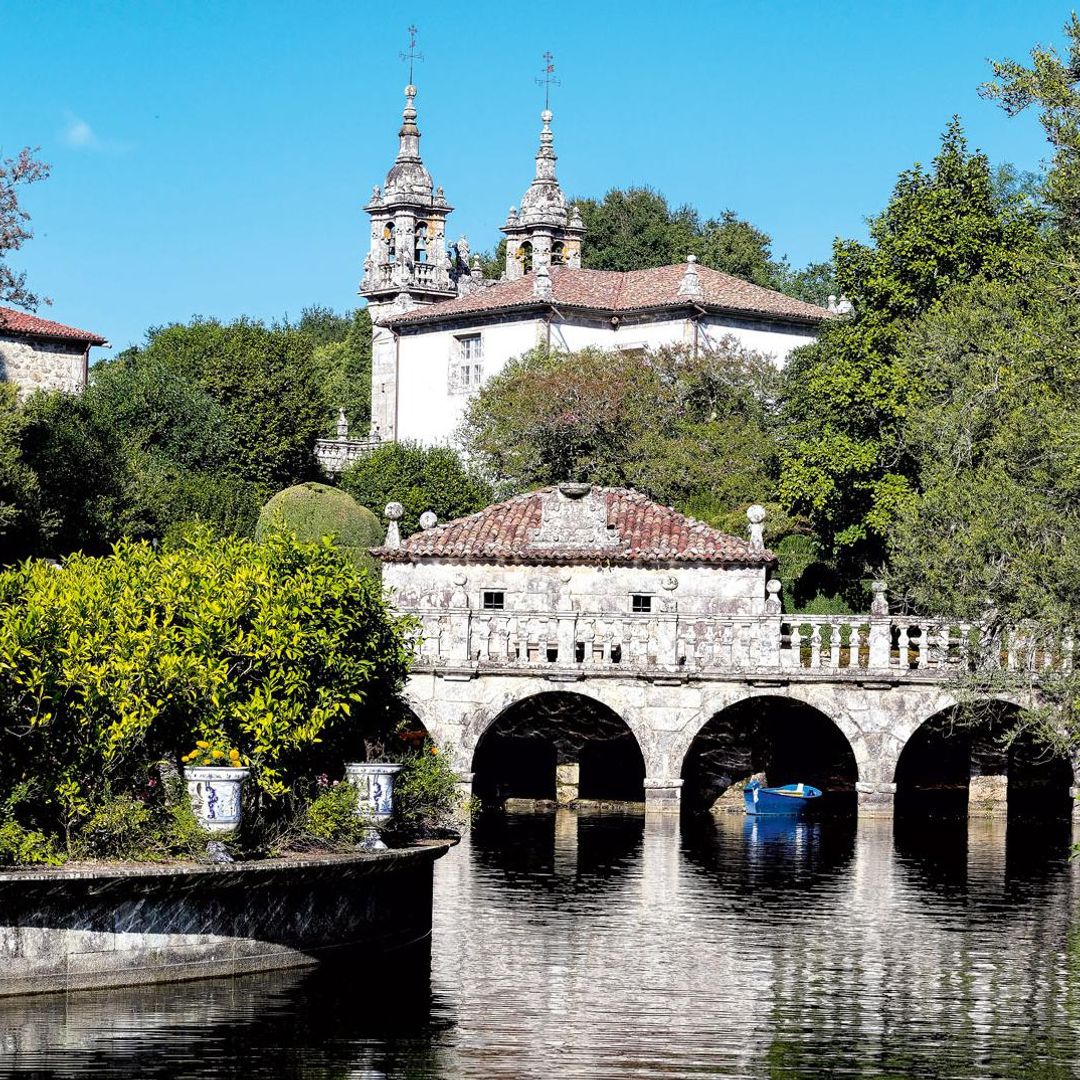 De A Estrada a Vigo-Pontevedra: eterna primavera en los jardines históricos