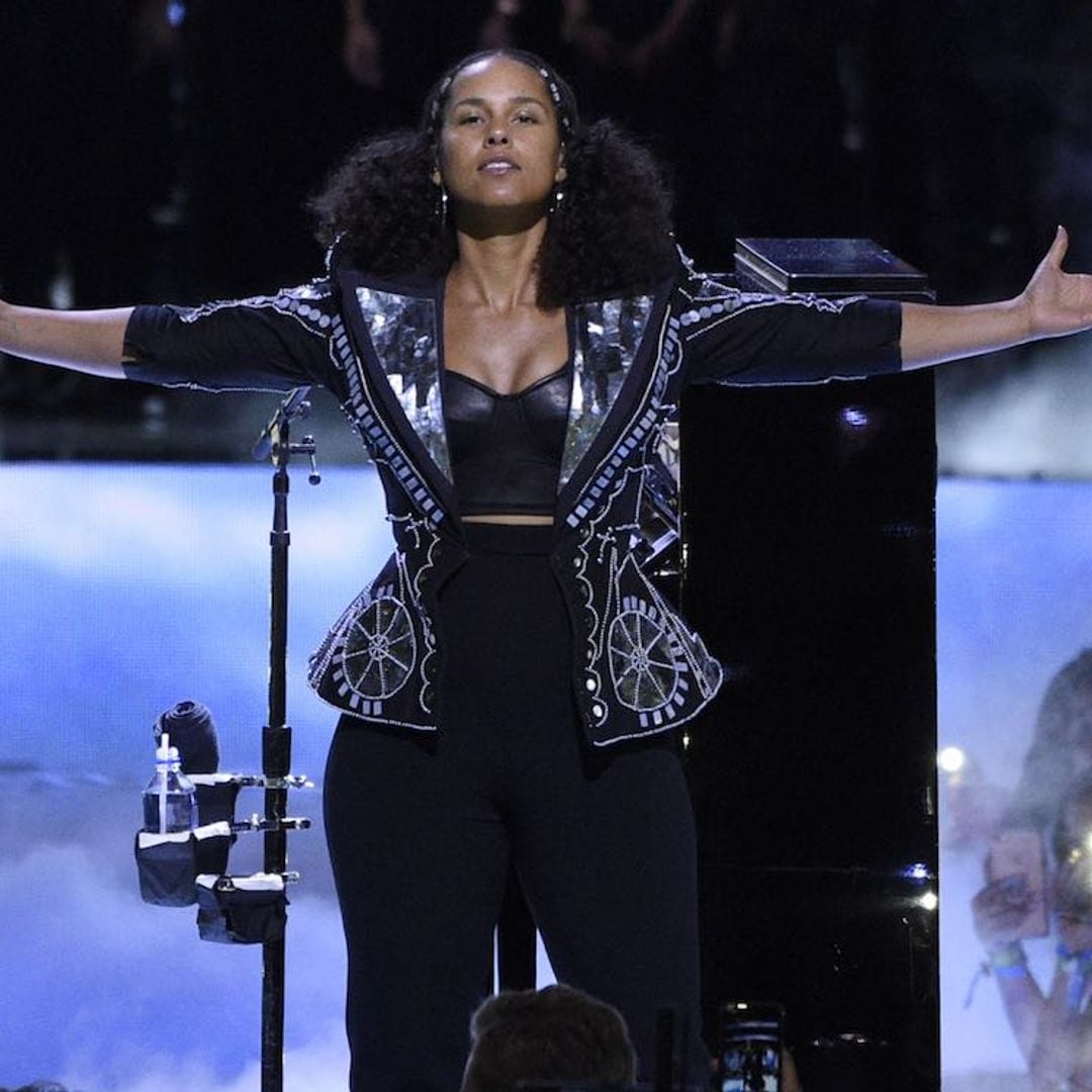 ¿Grabar un videoclip en siete segundos? Alicia Keys lo hace posible en 'Show Me Love'