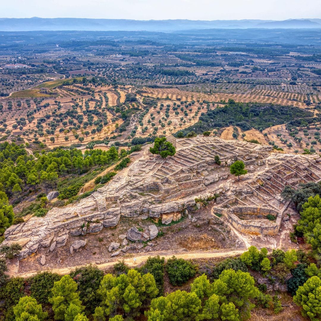 Vista aérea del yacimiento íbero de San Antonio, en Calaceite, Teruel