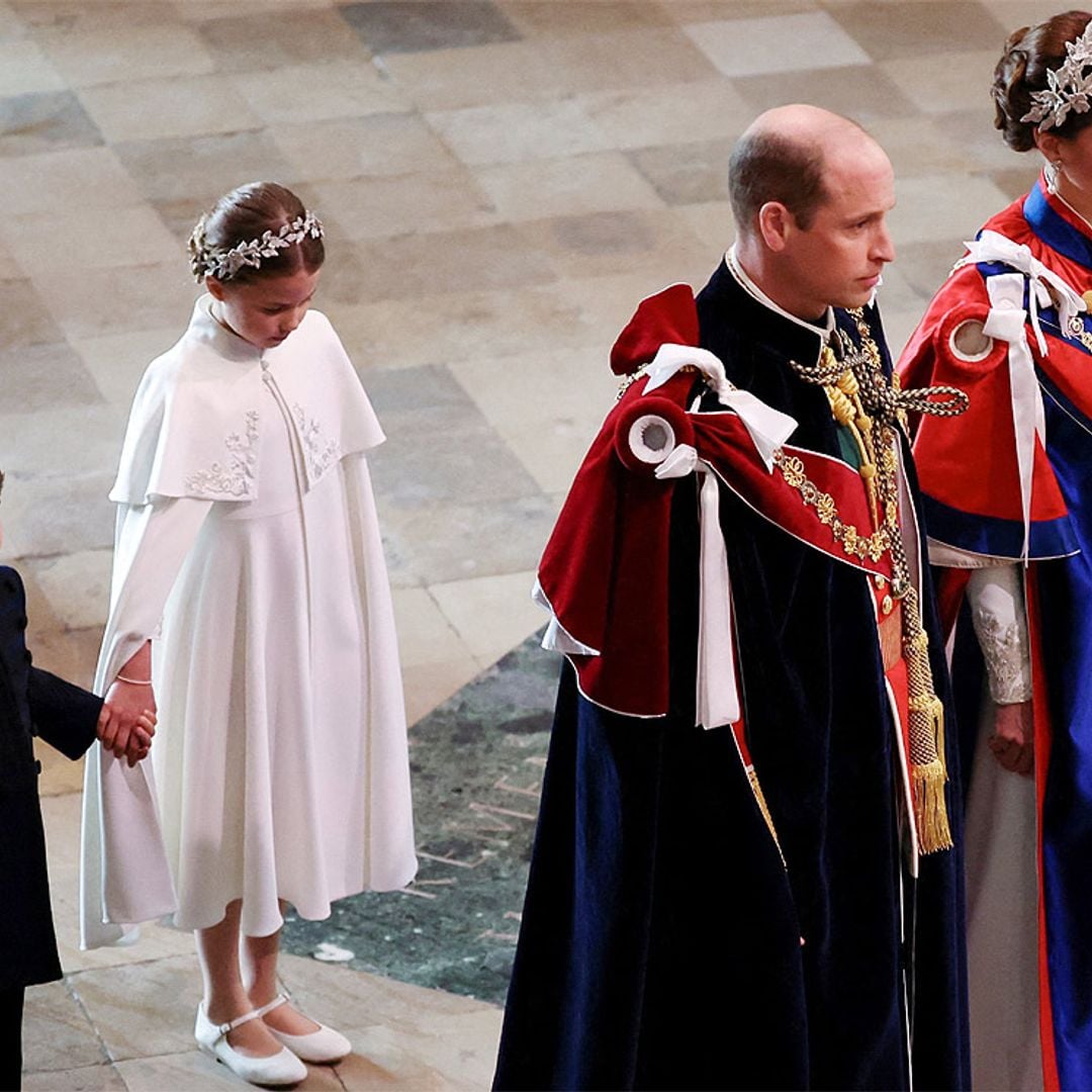 Las simbólicas imágenes de los príncipes de Gales y sus hijos en la coronación de Carlos III