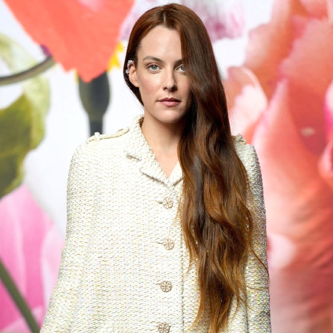 ¿Por qué la actriz Riley Keough, nieta de Elvis Presley, es la nueva embajadora de Chanel?