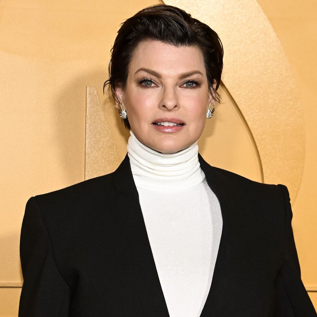 Linda Evangelista revela que cerró las puertas al amor y que ya no se mira en el espejo