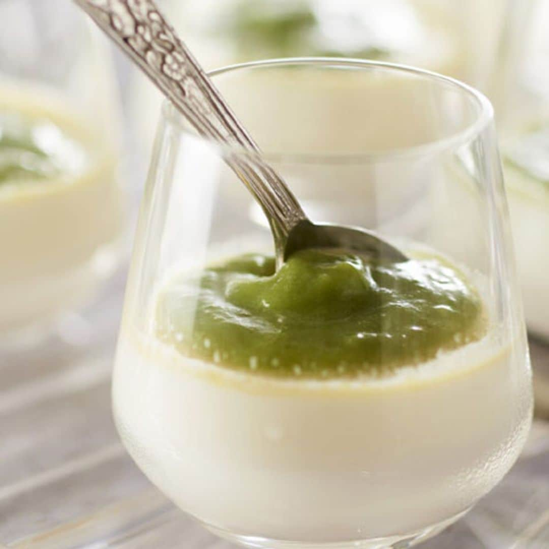 'Panacotta' con compota de kiwi