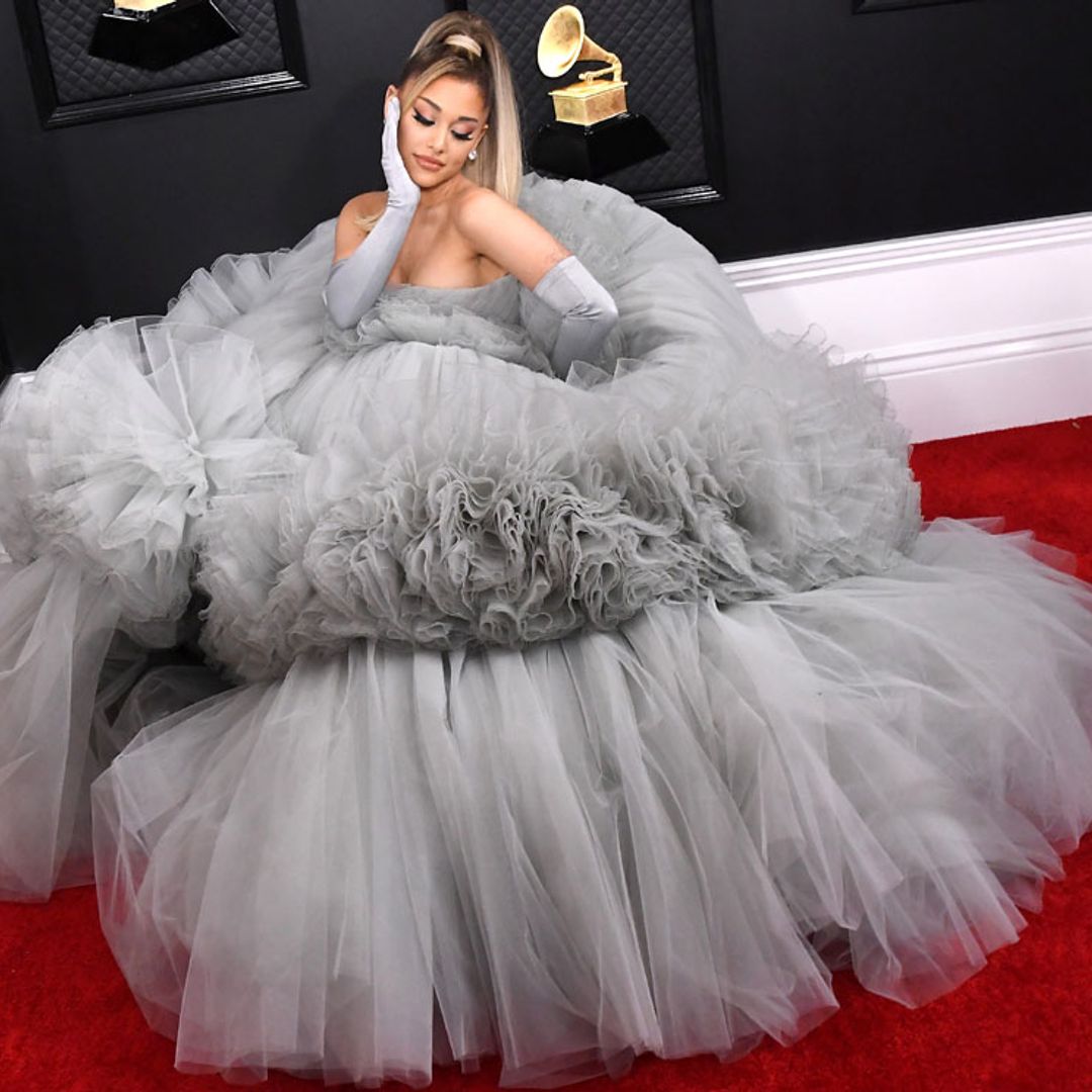 El look princesa de Ariana, los flecos de Rosalía y otras comentadas elecciones de los Grammy